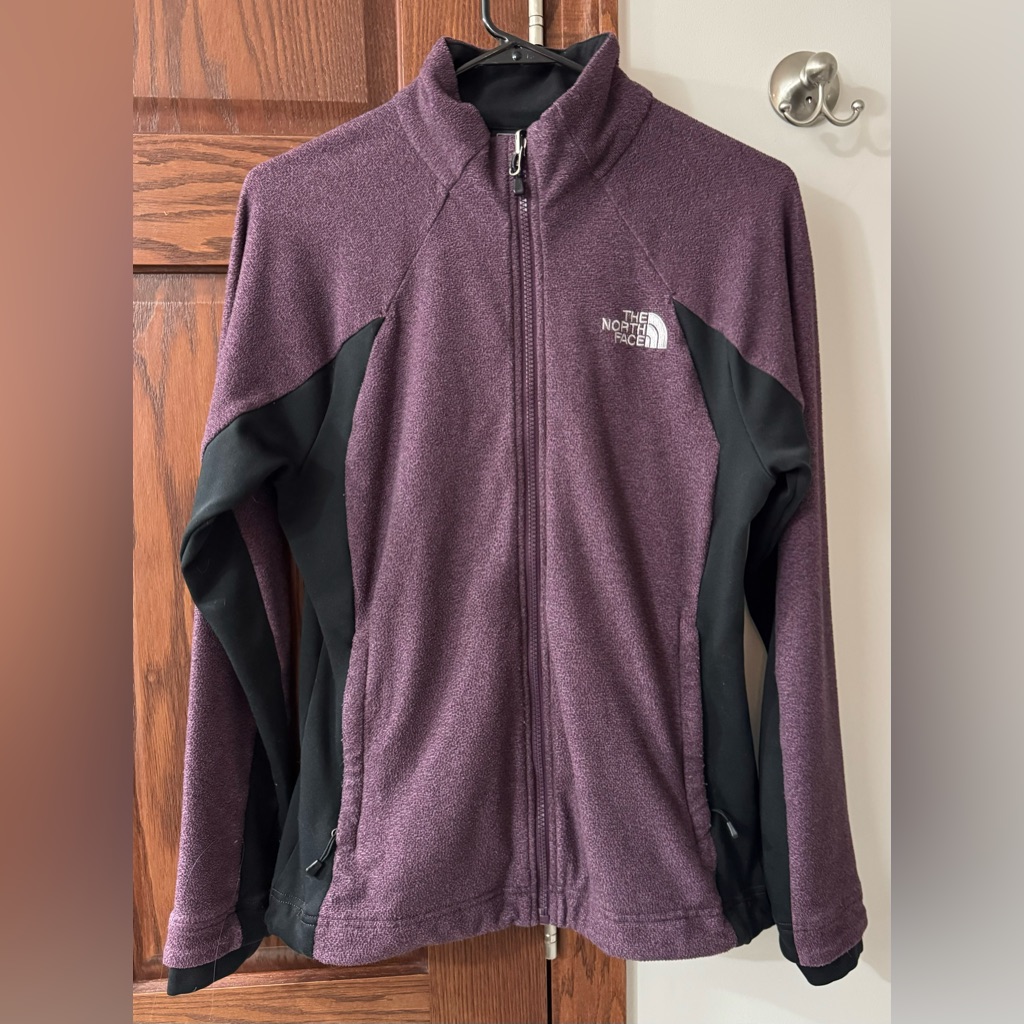 The North Face Zipup Women’s Medium
